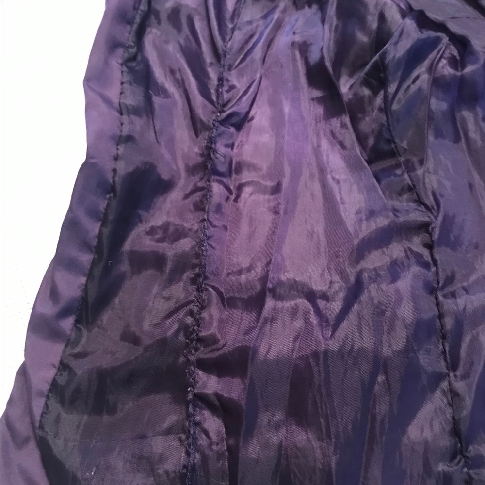 Last Kiss Purple POP Culture Puffer Vest Sz Medium women’s outerwear - Picture 7 of 8